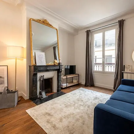 Appartement High Standard 1 Bdr Beautifully Designed Wedd Parijs
